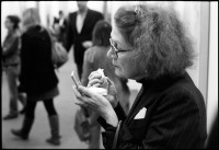 https://www.ed-templeton.com/files/gimgs/th-104_woman make up Paris.jpg